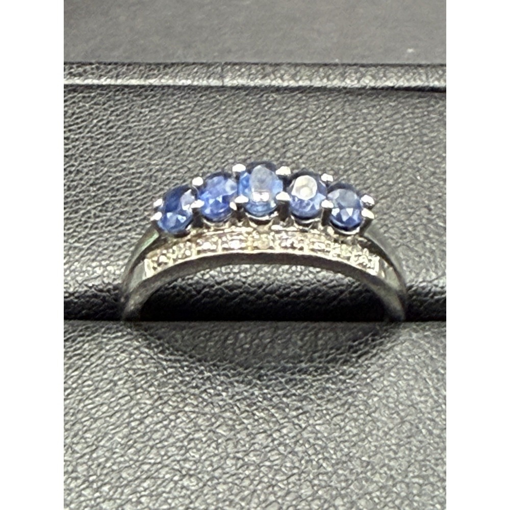 EUC Sterling Silver Natural Sapphire Diamond Ring Size 9 J26